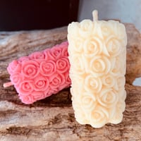 蜜蝋で作った 薔薇蝋燭　ホワイト　1本