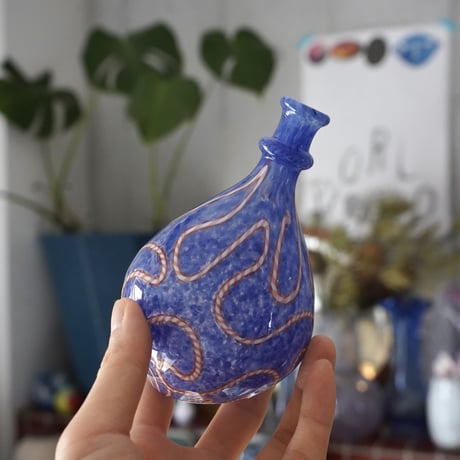Lean Glass Vase