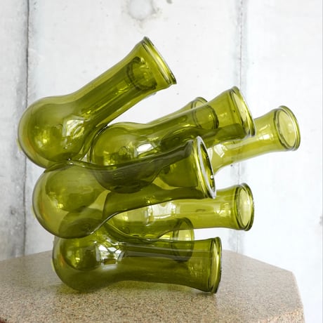 MULTI HOLE VASE / green