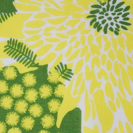 FLOWERS / YELLOW