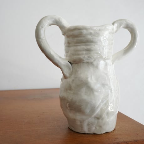 White Handle Vase / enjoy ceramic club