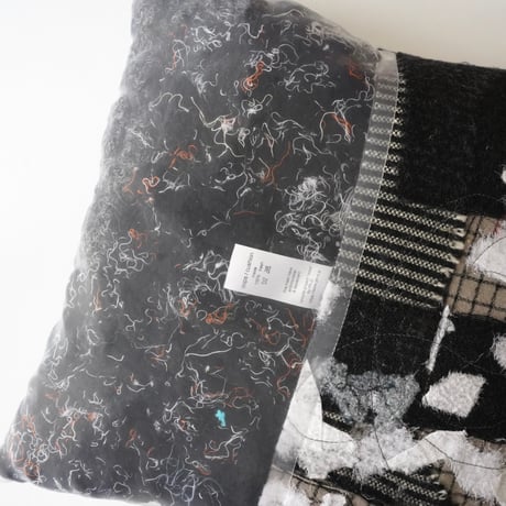oops cushion 11 / Ph.D.
