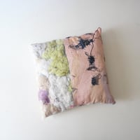 oops cushion 4 / Ph.D.