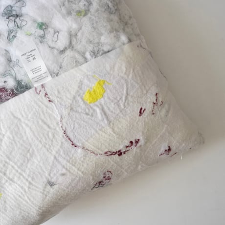 oops cushion 3 / Ph.D.