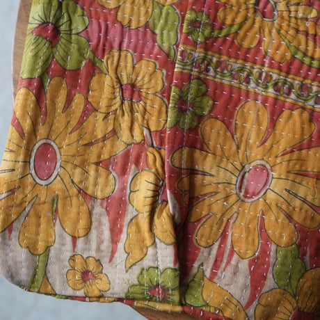 tissue cover 19
