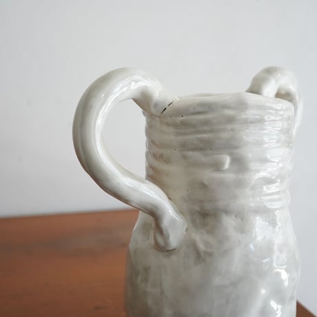 White Handle Vase / enjoy ceramic club