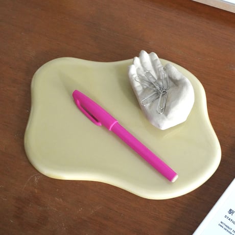 Magnetic Hand Object
