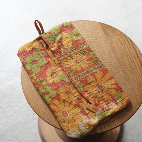 tissue cover 19