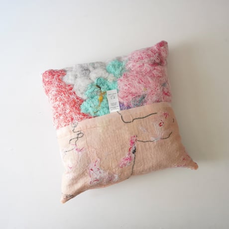 oops cushion 8 / Ph.D.
