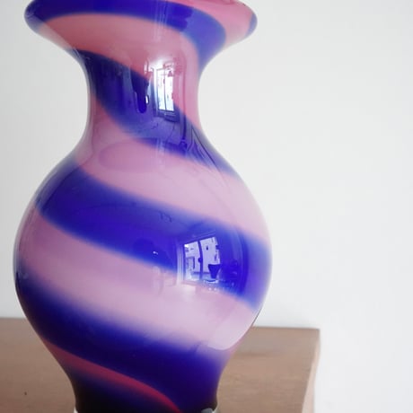 Cotton Candy Swirl Vase