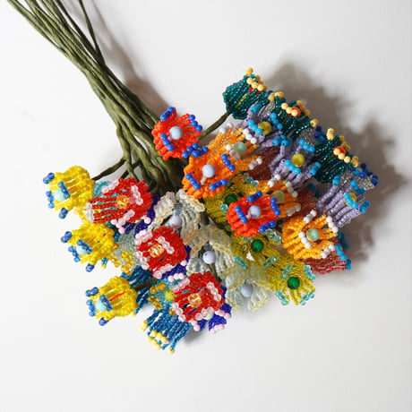 Beaded Flower / 8