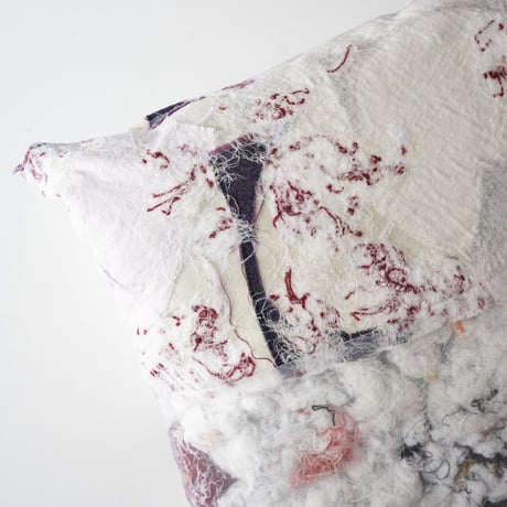 oops cushion 3 / Ph.D.