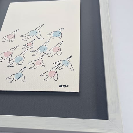 birds on the road