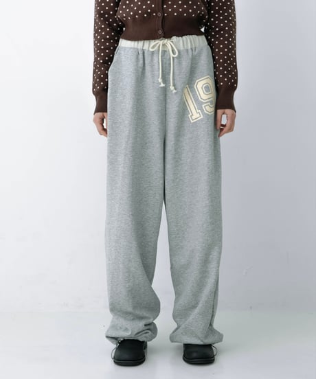 number print sweat pants