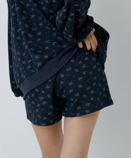 Floral print waffle shorts (Navy)