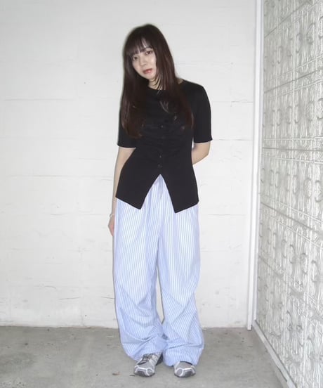 Gathered Summer Knit Top (black)