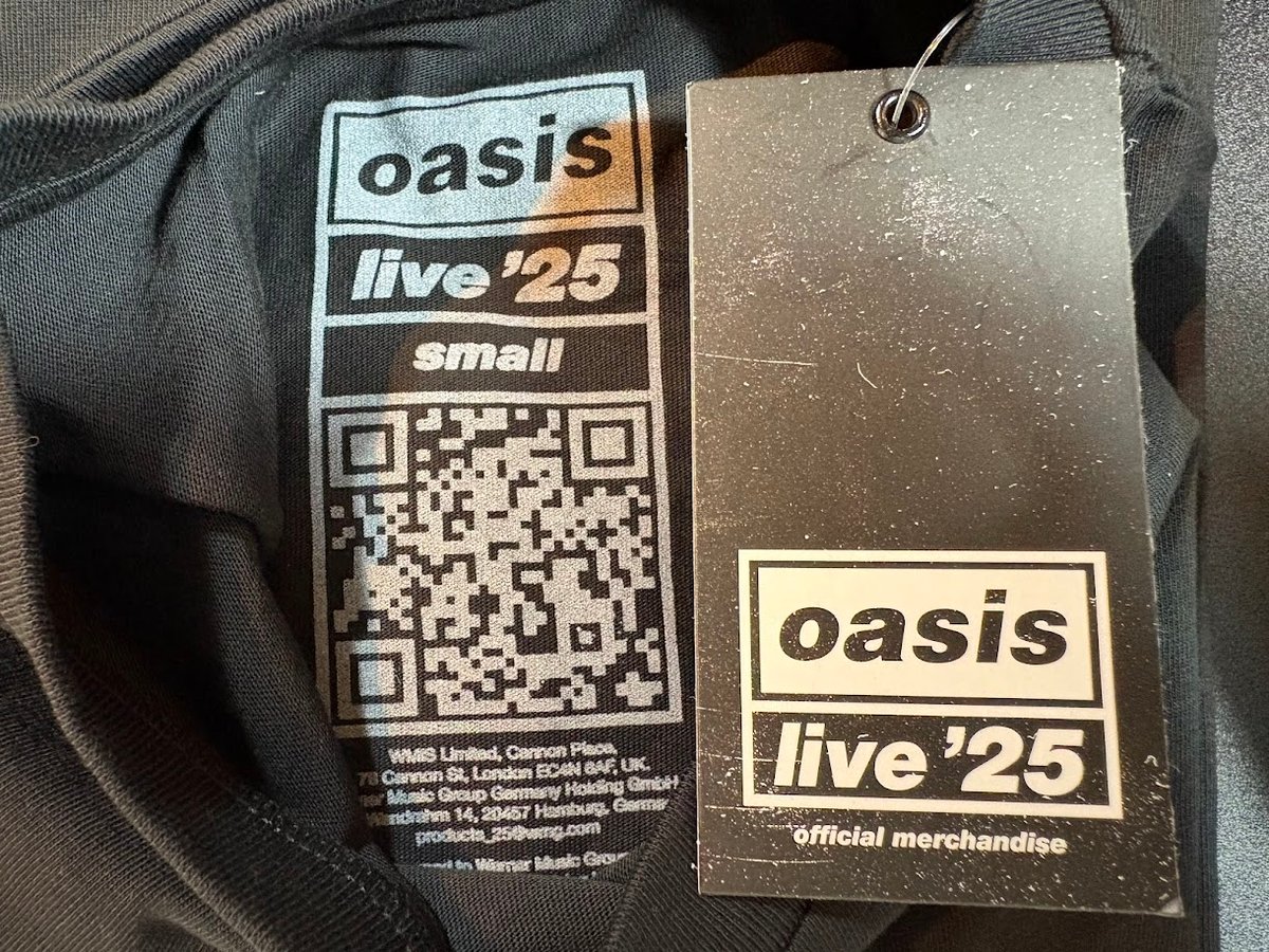 公式新品】OASIS - SUPERSONIC SINGLE COVER BLACK (E