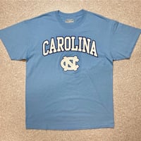 「Majestic(マジェスティック・アスレティック)」NORTH CAROLINA ノースカロライナ大学 ジョーダン NCAA Tシャツ [2101005]