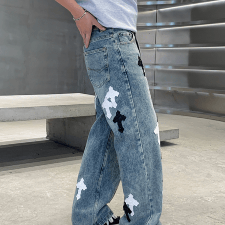 Monochrome Cross Patch Barrel Pants – Blue