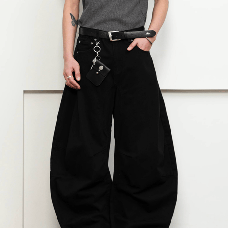 Curve Volume Barrel Pants-Black
