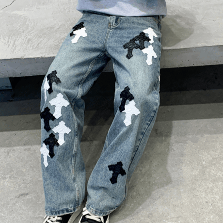 Monochrome Cross Patch Barrel Pants – Blue