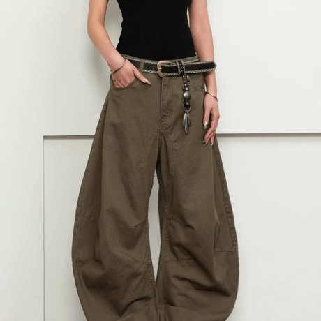 Curve Volume Barrel Pants-Brown