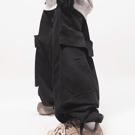 Emblem Cargo Barrel Pants-Black