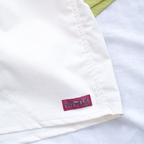 tabi ni ikou / tabi-iko shorts White