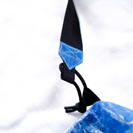HariyamnaProductions / front pouch