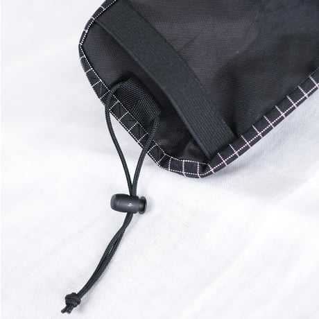 HariyamnaProductions / Double Pockets