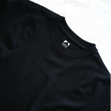 subtle voice / SV Wool T-shirts Coal Black