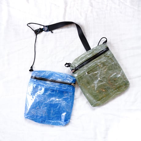 HariyamnaProductions / front pouch
