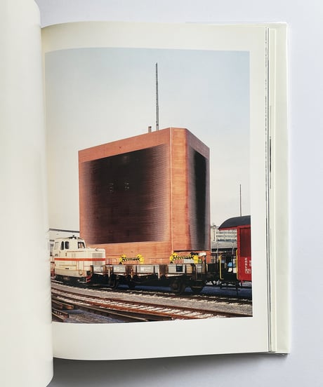 Architectures of Herzog & de Meuron Portraits by Thomas Ruff (2nd Edition)