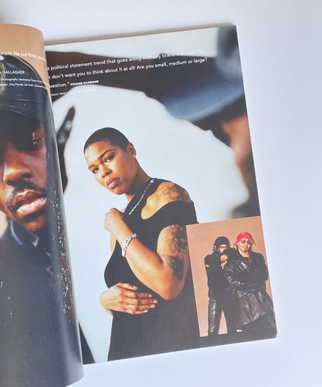 i-D Magazine -The New Fashion Lebels Issue- no.352 Summer 2018 カイア・ガーバー