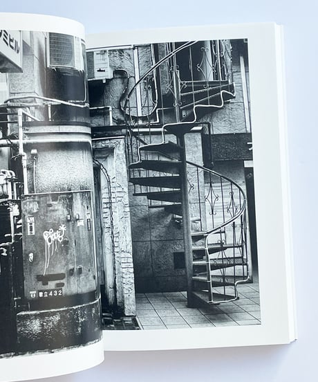 K | 森山大道 (Daido Moriyama)