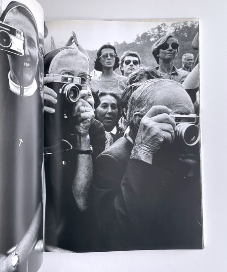 CLOSE UP | WILLIAM KLEIN