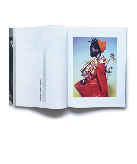【i-D Magazine】 no.351 spring 2018  カーディ・B  -The Radical Issue-