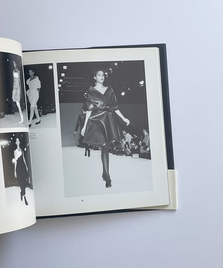 川久保怜とコムデギャルソン Rei Kawakubo and Comme des Garcons