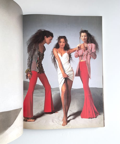 GIANNI VERSACE 24 women's collection Spring-Summer 1993 Richard Avedon