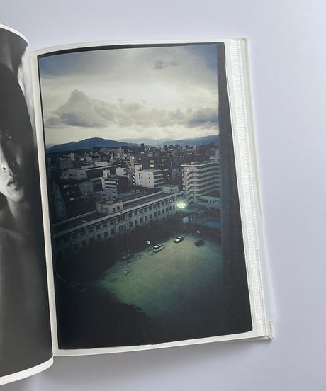 NUDE / A ROOM / FLOWERS | 野村佐紀子(Sakiko Nomura)