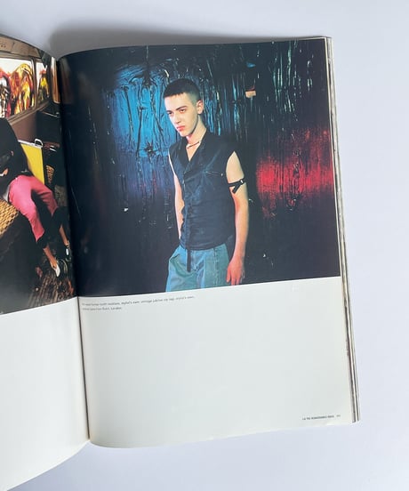 【i-D Magazine】no.207 march 2001 ケイト・モス