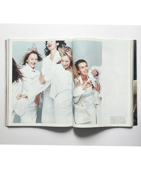 Numero No.30 2002 feb Blanc