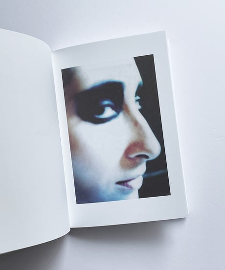 MAKEUP 1989–2005 by Inge Grognard / インゲ・グロニャール