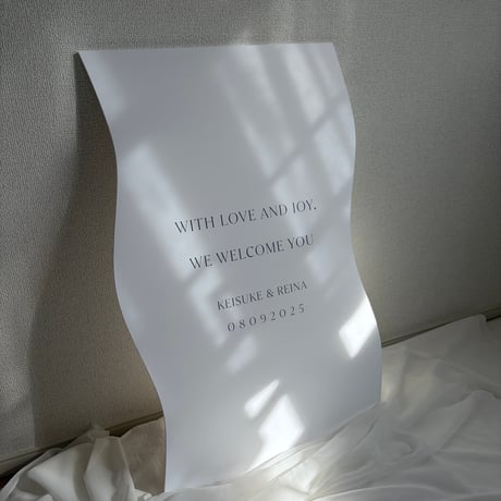 set   -Place book - welcome item - seating chart