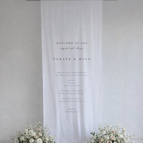 set   -Place book - welcome item - seating chart