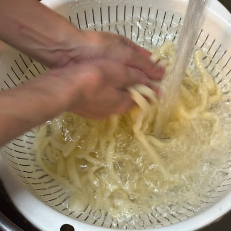 たまやの冷凍うどん4食セット（ファンモンうどん✖️2、肉ネギ汁うどん✖️1、きのこ汁うどん✖️1）