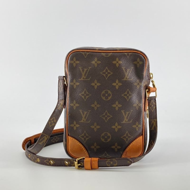 LOUIS VUITTON / ルイ・ヴィトン アマゾン ショルダーバッグ