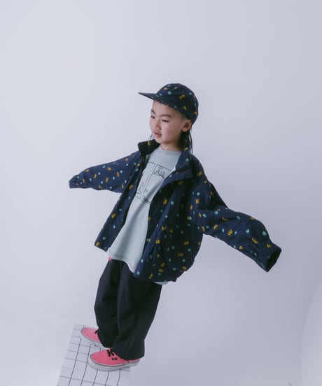 LIGHT SHELL BULKY TAFFETA BACK POCKET PANTS