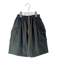 GRN PLAID CARGO SHORT PANTS