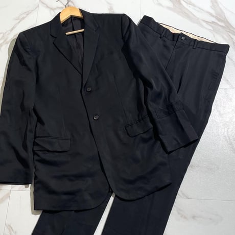 アンダーカバー | STORES